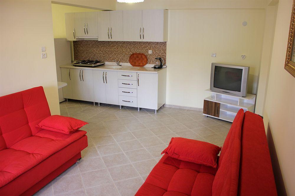 Ozge Pansiyon Didim Exterior photo